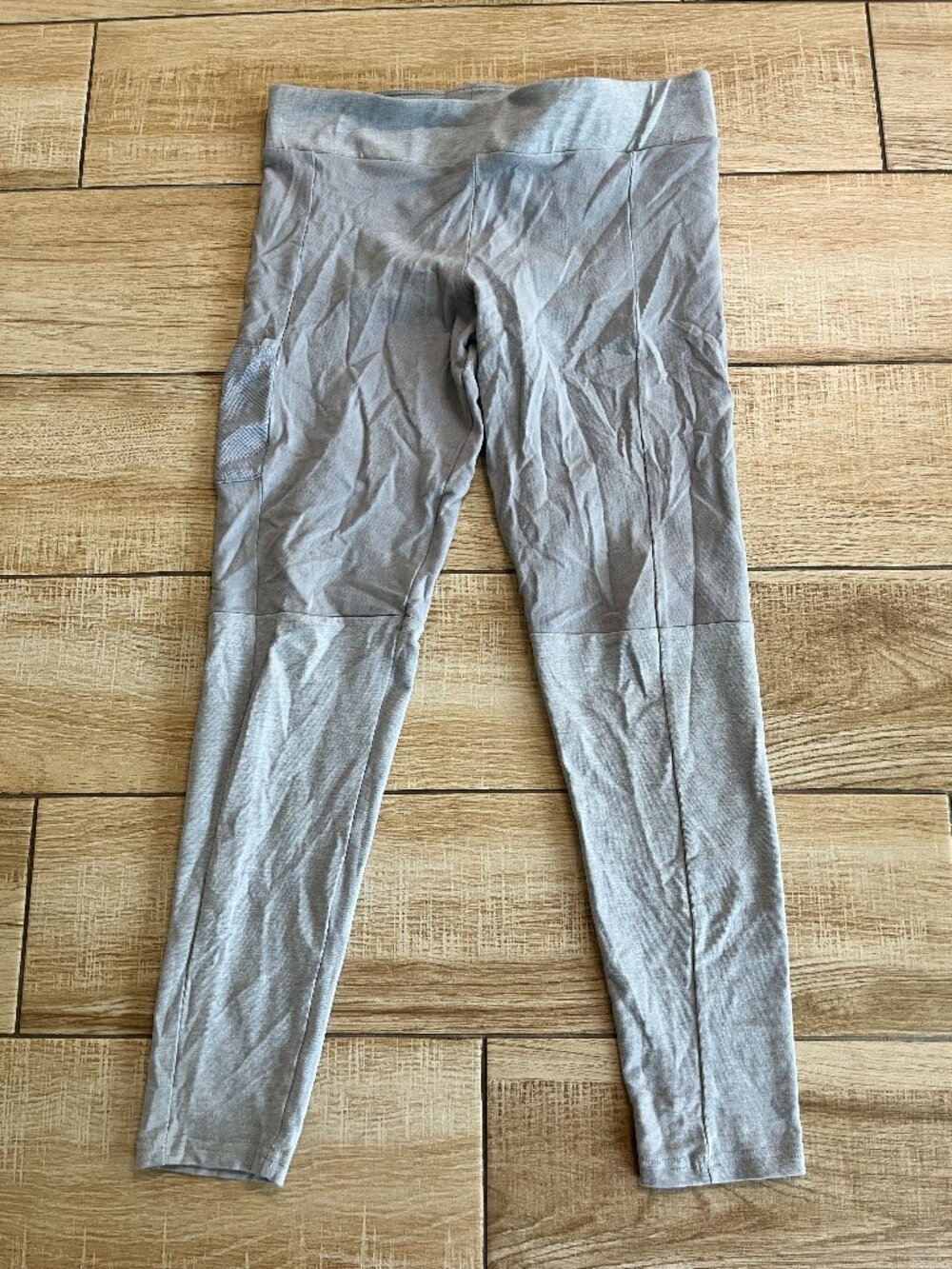 Womens Columbia Grey Capri Cropped Leggings - M